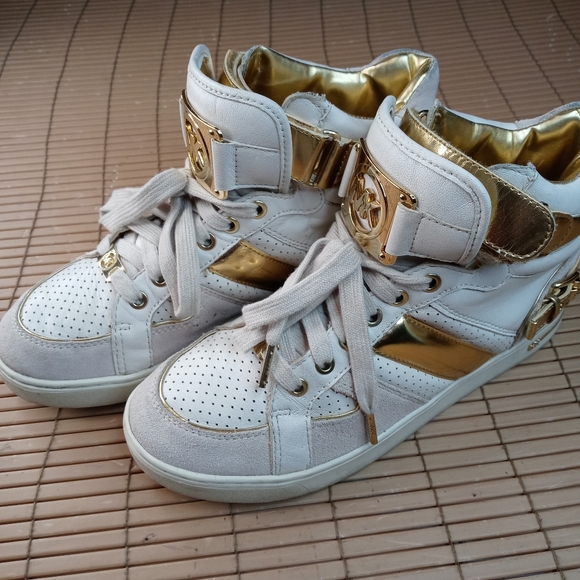 Michael Kors women's sz 9M high top sneaker boots. Perforated white leather and - Picture 2 of 11